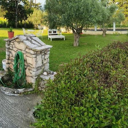Πετρινη Κατοικια Στην Φυση Villa Tagarades Екстериор снимка